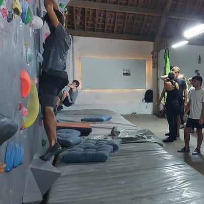 Escalava Indoor Rock Climbing Bouldering Gym
