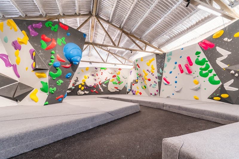 Vertigo Oriente - Climbing Center